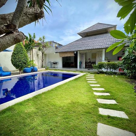 Villa Majegau 1 By Deasha Seminyak Zewnętrze zdjęcie